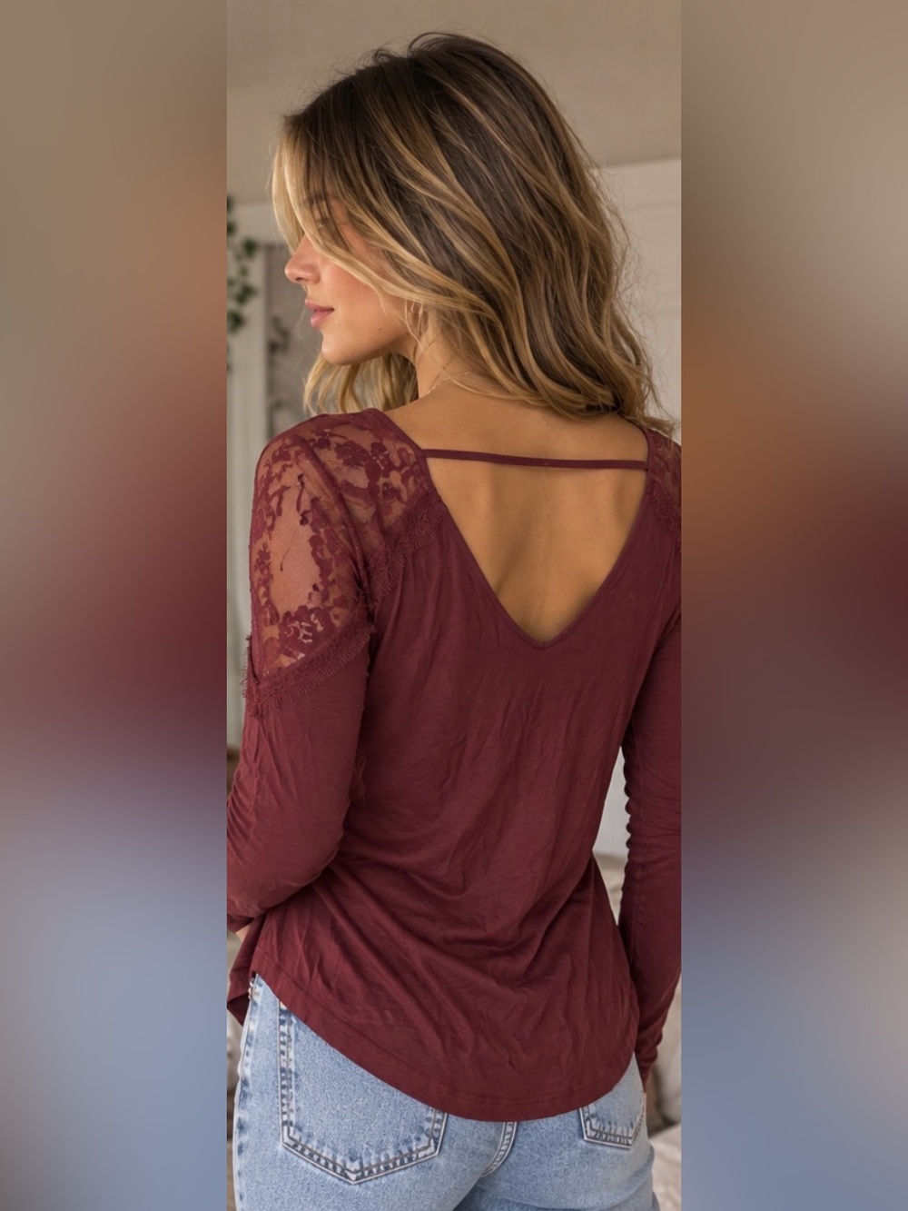 American Eagle Soft & Sexy Burgundy Floral Lace Shoulder V Neck Top XS - Picture 2 of 11